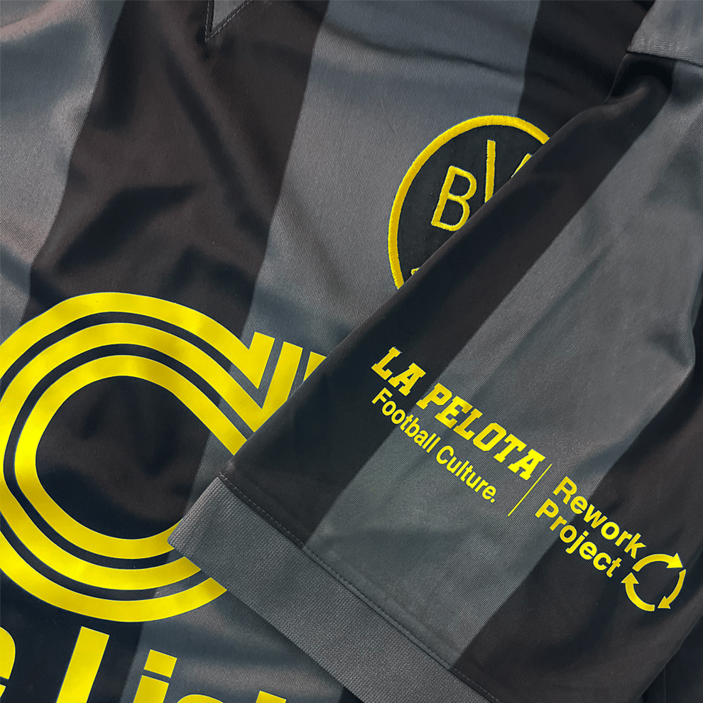 Borussia dortmund store 100th anniversary kit